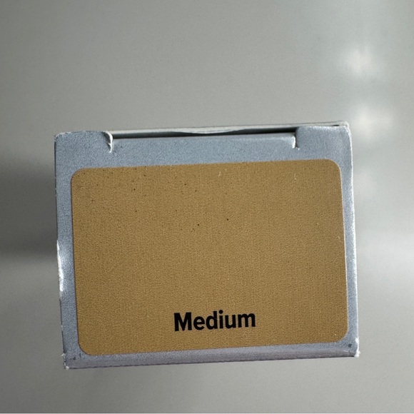 NEW, Never opened, unused.
IT COSMETICS CC Cream Foundation - Medium - Picture 3 of 7